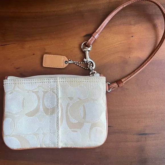 Coach Vintage Dragonfly Wristlet Wallet Clutch - Picture 5 of 15